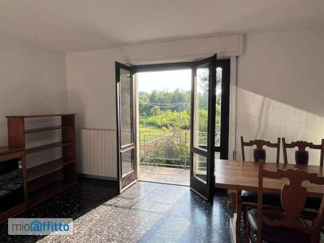 Bilocale arredato Laveno