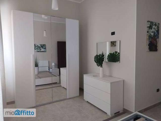 Bilocale arredato Locri