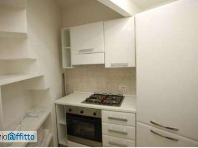 Bilocale arredato Napoli
