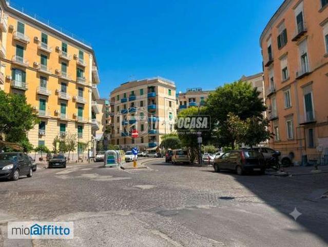 Bilocale arredato con terrazzo Arenella