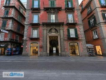 Bilocale arredato Napoli