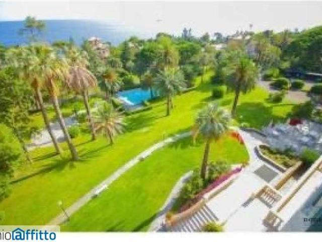 Bilocale arredato Nervi quinto al mare