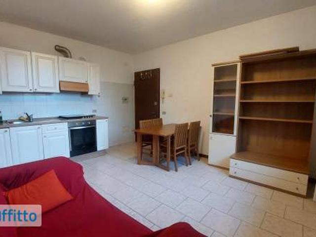 Bilocale arredato Oggiona santo stefano