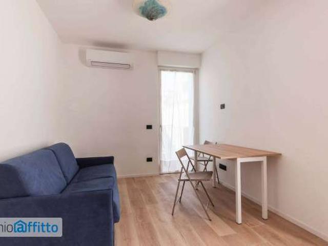 Bilocale arredato P.ta genova, romolo, solari