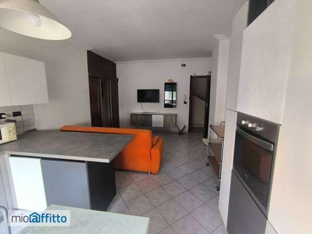 Bilocale arredato Parella