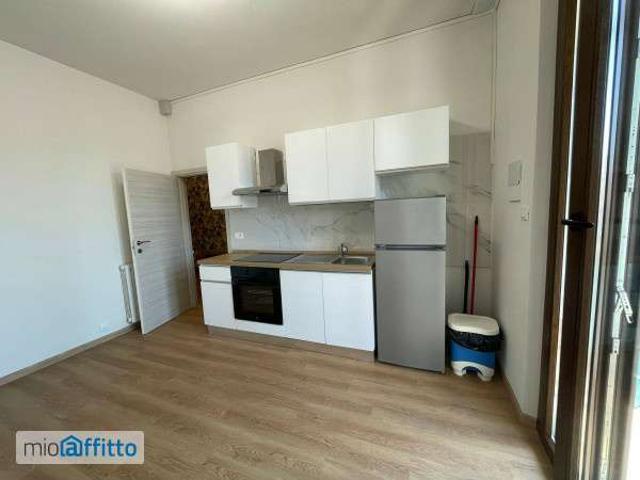 Bilocale arredato Prato