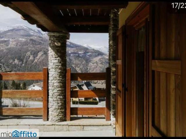 Bilocale arredato con terrazzo Sauze d'Oulx