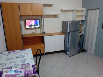 Bilocale arredato Soccavo