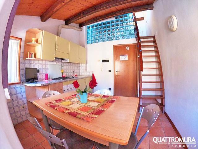 Bilocale Borgo 20 Giugno 21, Centro Storico, Perugia