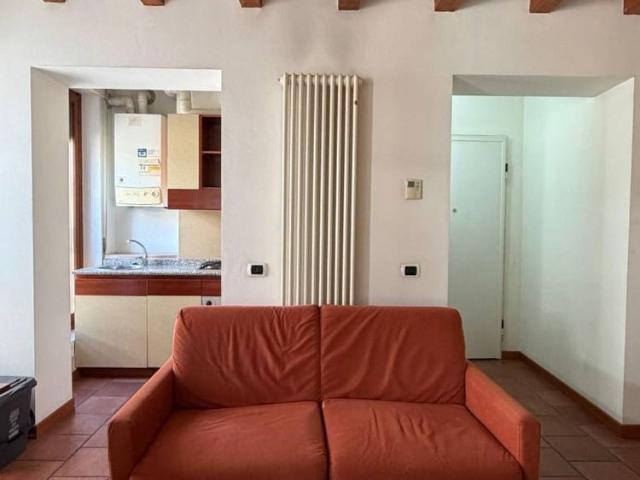 Bilocale Borgo Riccio da Parma 43, Centro Storico, Parma
