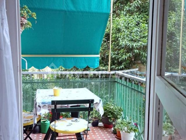 Bilocale buono stato, terzo piano, Cerisola, Rapallo