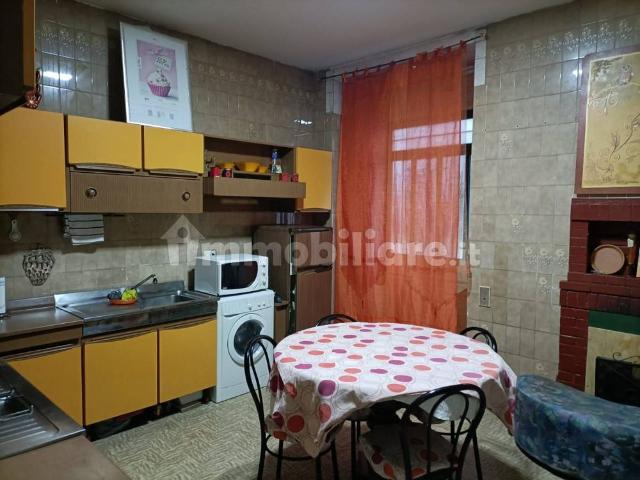 Bilocale buono stato, piano terra, Sala, Serino
