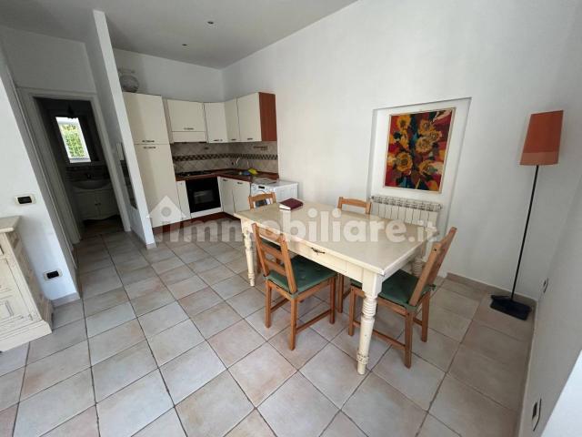 Bilocale buono stato, piano rialzato, Frascati