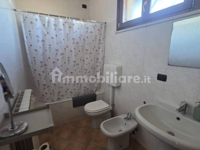Bilocale buono stato, primo piano, Centro, Castelvetro Piacentino