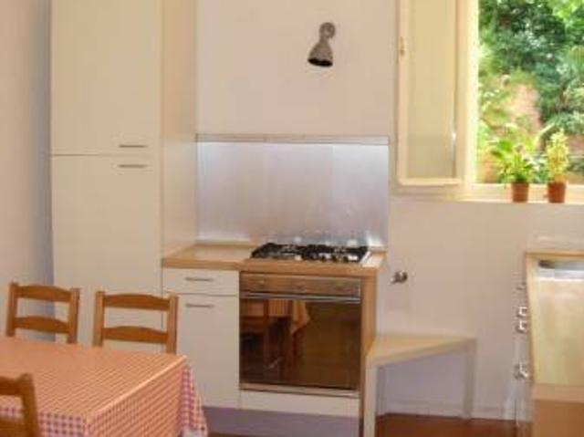 Bilocale buono stato, primo piano, Santo Stefano, Bologna