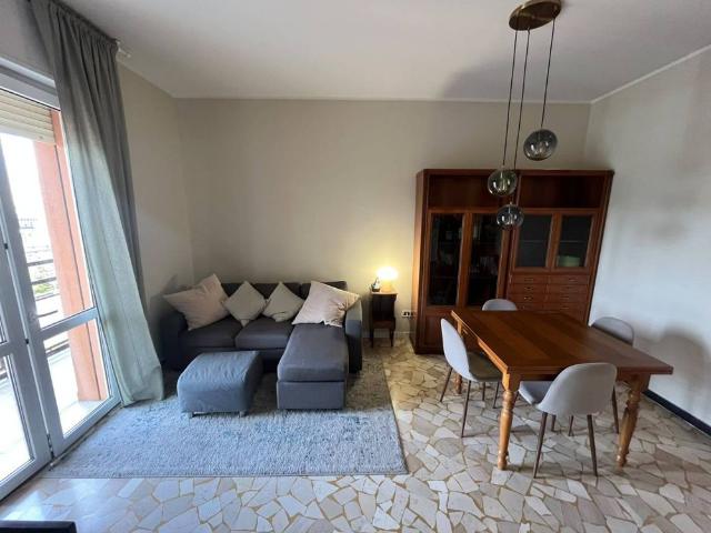 Bilocale buono stato, quarto piano, San Donato, Bologna