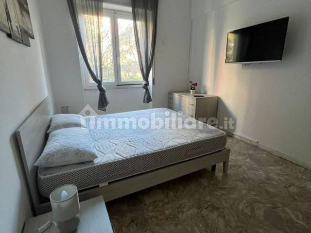 Bilocale buono stato, secondo piano, Quarto, Genova