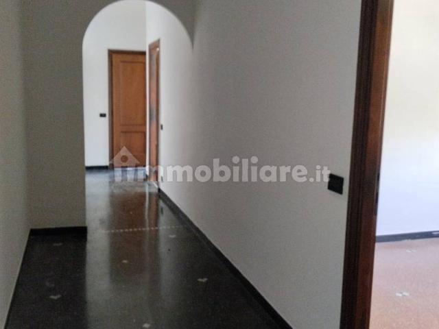 Bilocale buono stato, sesto piano, Pra', Genova