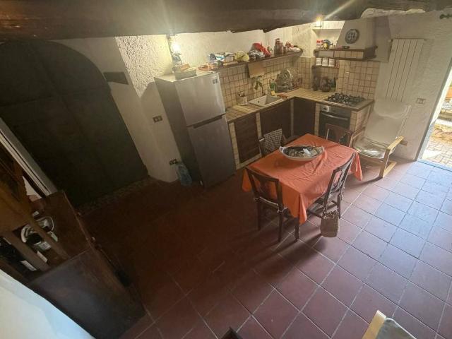 Bilocale buono stato, su più livelli, Capena