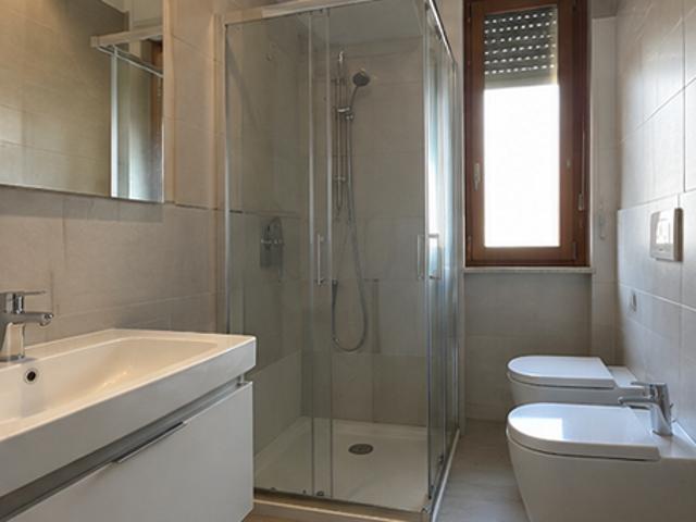 Bilocale con cucina open space in zona Valverde