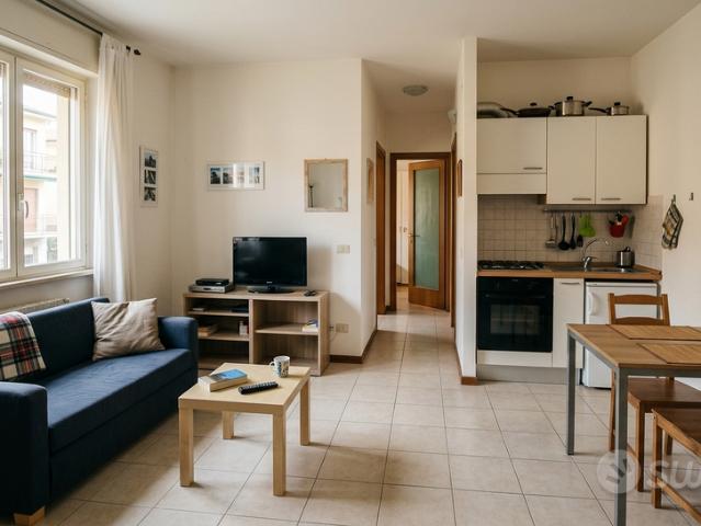 BILOCALE con BALCONE/ AD CAMPUS