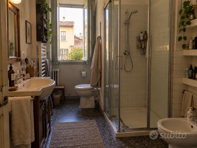 Bilocale con balcone Centro Storico Brescia