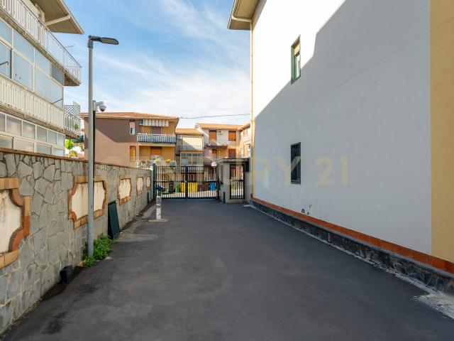 Bilocale con giardino in via campo sportivo 14, Mascalucia