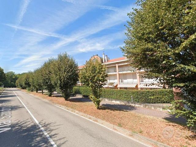 Bilocale con posto auto scoperto