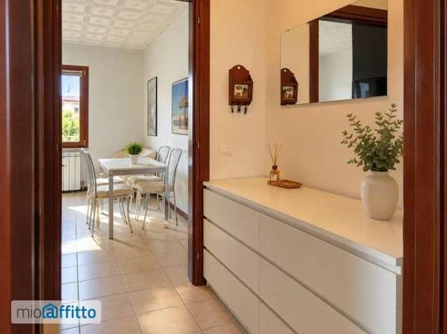 Bilocale con terrazzo Centro