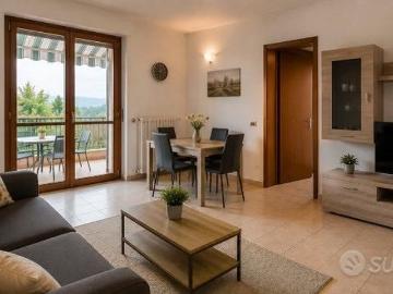Bilocale con terrazzo a Brinzio