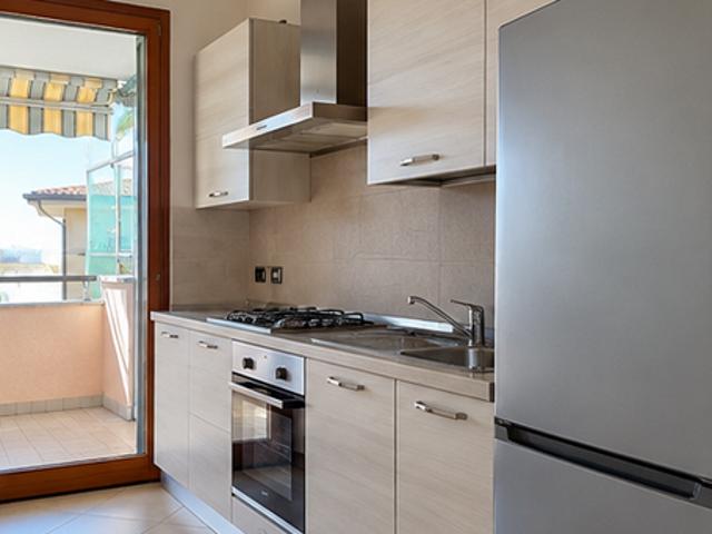 Bilocale con terrazzo e garage
