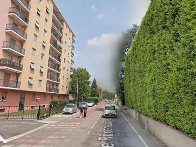 Bilocale con terrazzo e garage a Vedano al lambro