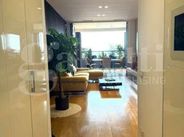 Bilocale con terrazzo Eur, laurentino, checchignola, montagnola, fonte meravigliosa