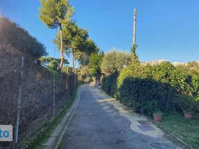 Bilocale arredato con terrazzo Napoli