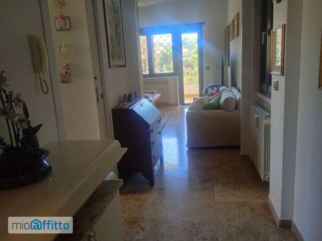 Bilocale con terrazzo Nuovo salario, prati fiscali, monte sacro, talenti, vigne nuove, serpentara