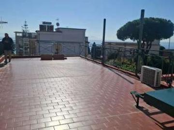 Bilocale con terrazzo Posillipo