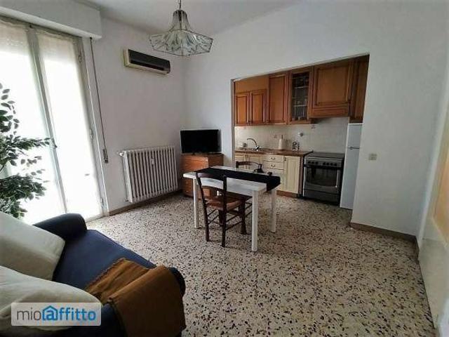 Bilocale con terrazzo Villafranca Di Verona