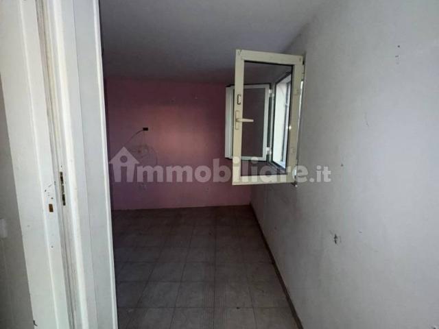 Bilocale corso Umberto I 17, Torre del Greco