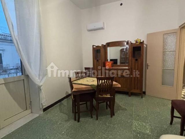 Bilocale corso Umberto I 52, Umberto Ermocrate, Siracusa