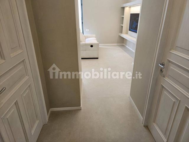 Bilocale corso Vittorio Emanuele II 87, Trani