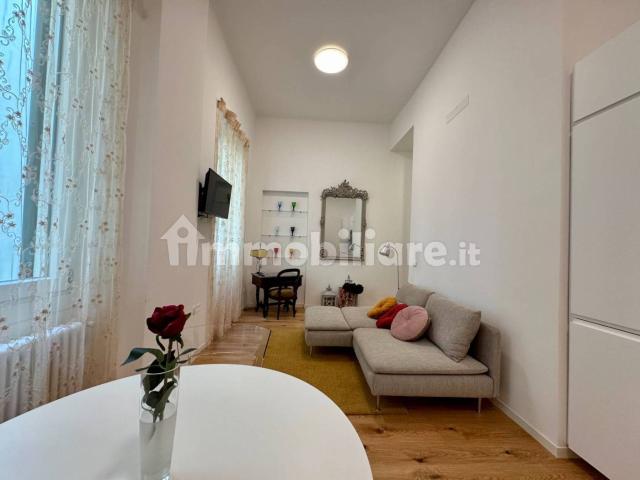 Bilocale corso Aurelio Saffi, Carignano, Genova