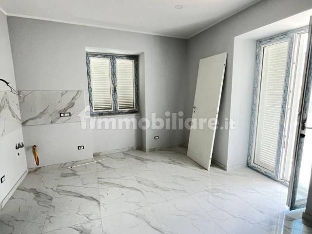 Bilocale corso Campano, Centro, Marigliano