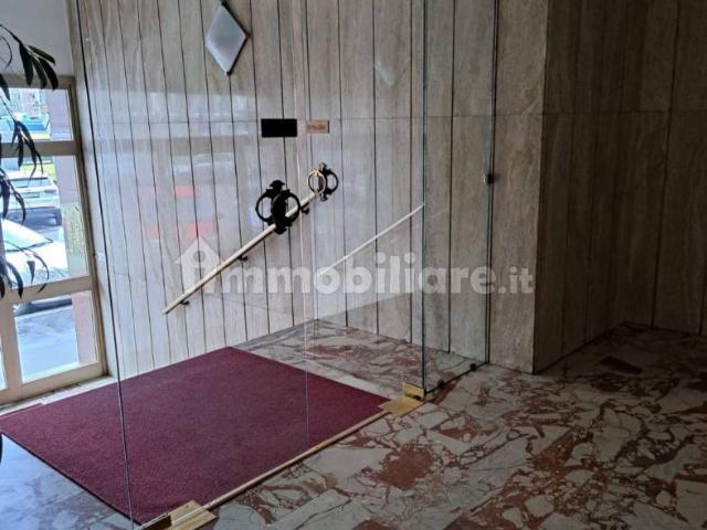 Bilocale corso Cosenza 95, Mirafiori Nord, Torino