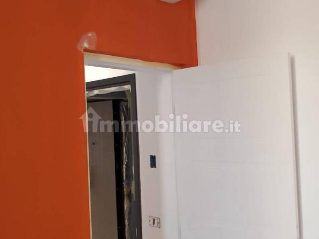 Bilocale corso Europa 4, Emanuele II, C. Colombo, Morelli e Silvati, Avellino