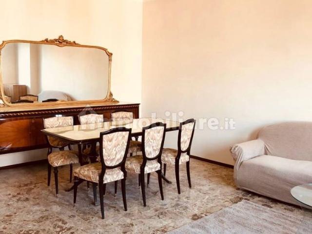 Bilocale corso Fratelli Rosselli 40, Corso XXVII Marzo, Via Tortona, Via F. Rosselli, Voghera