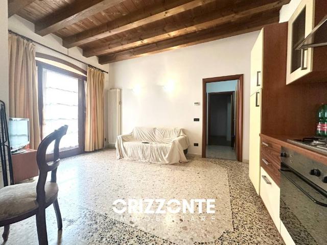 Bilocale corso Giuseppe Mazzini, Centro, Marostica