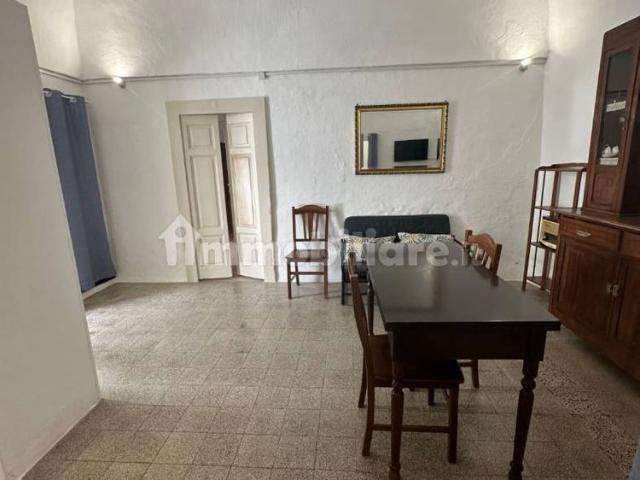 Bilocale corso Giuseppe Mazzini 65/a, Via Ludovico, Corso Umberto I, Vittorio Emanuele, Ostuni