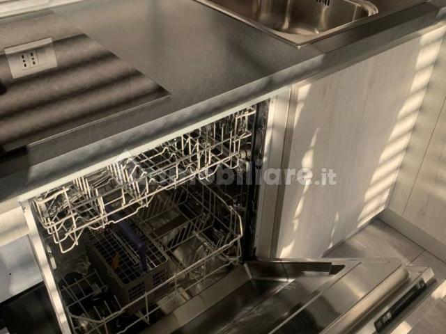 Bilocale corso Promessi Sposi 44, Caleotto, Acquate, Bonacina, Falghera, Lecco