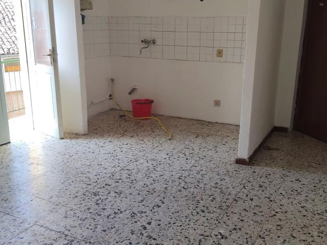 Bilocale da ristrutturare in centro, Borgonovo Val Tidone