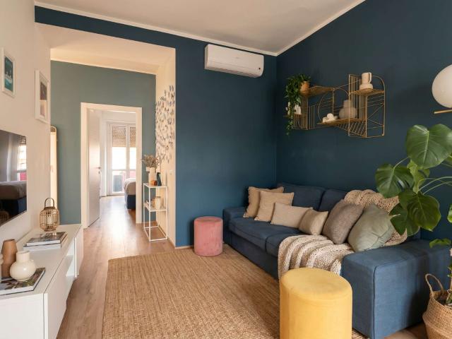 BILOCALE di c.a. 68 mq con doppia esposizione e balcone in via Nullo